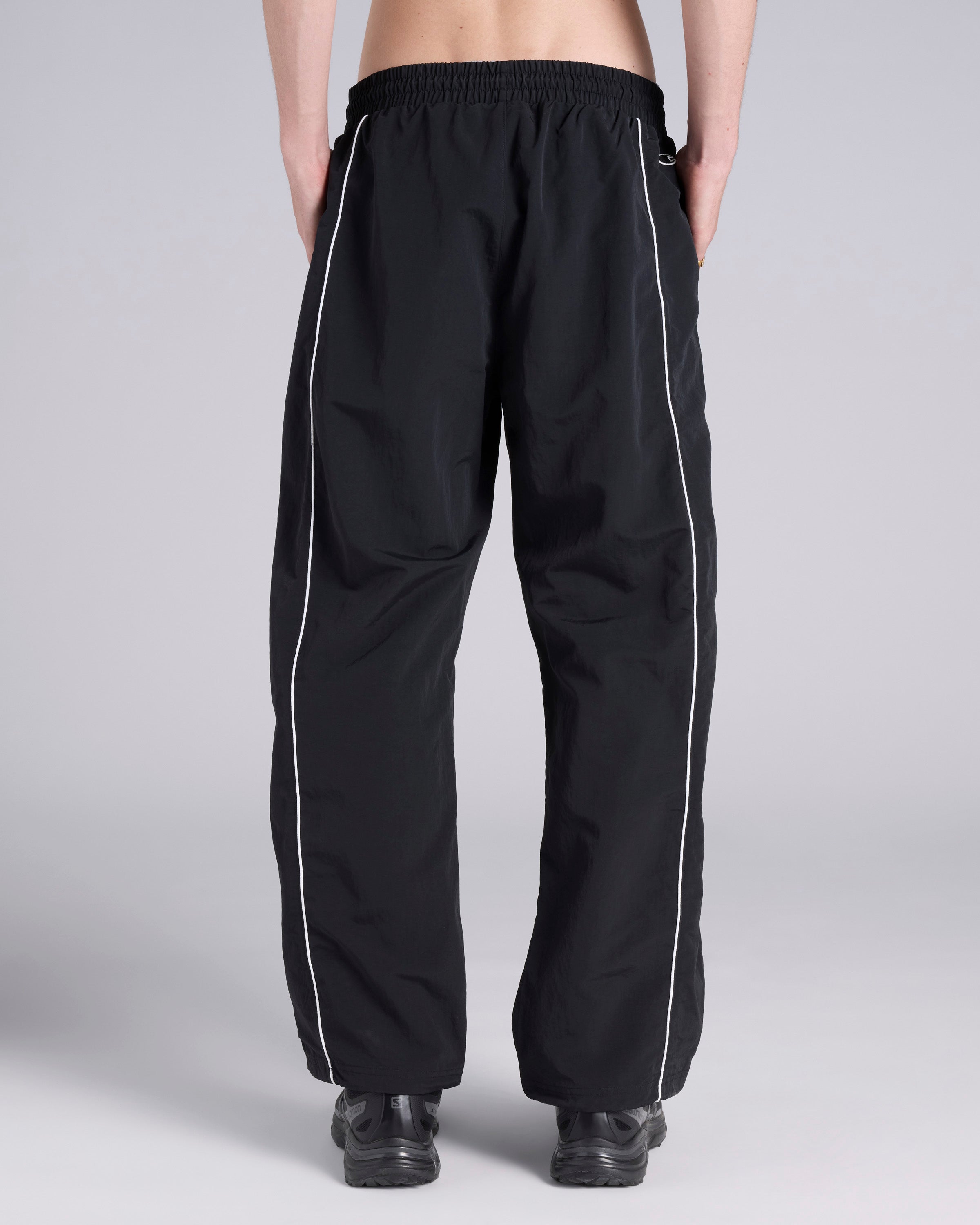 CH221313A1_CHBLK_3_1757299030000