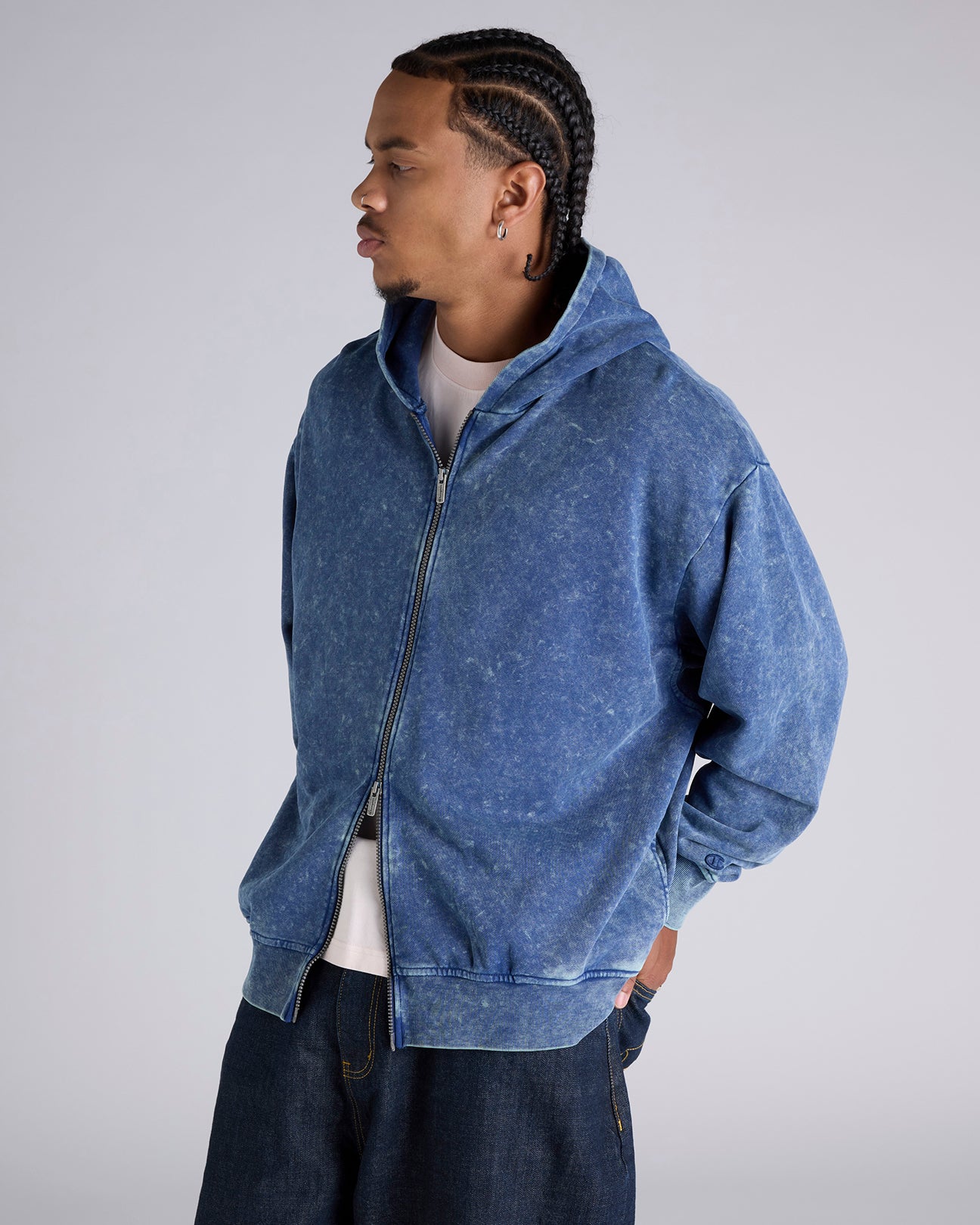 CHATPNN_CHBLUFVX_2_1760492344000