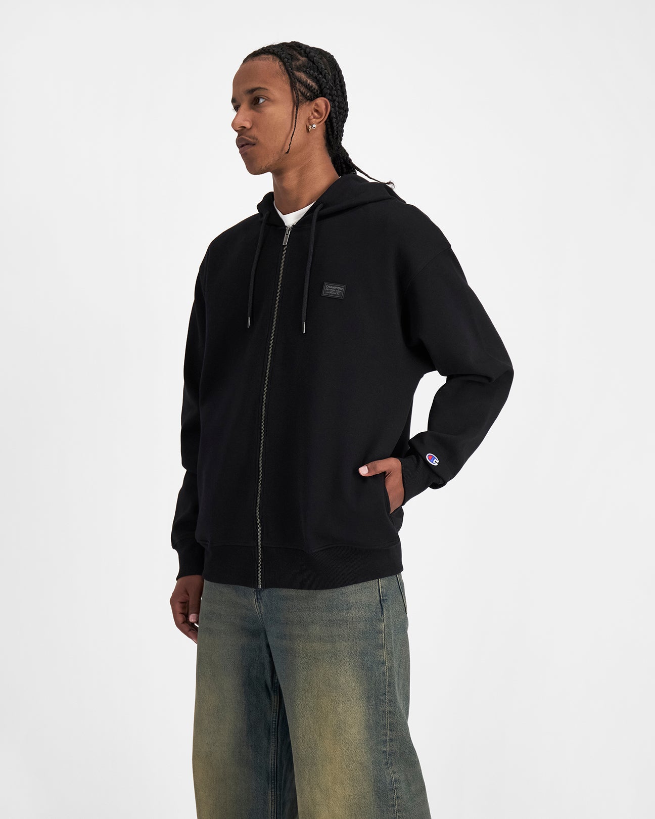 CHATWUN_CHBLKBLK_2_1760493927000