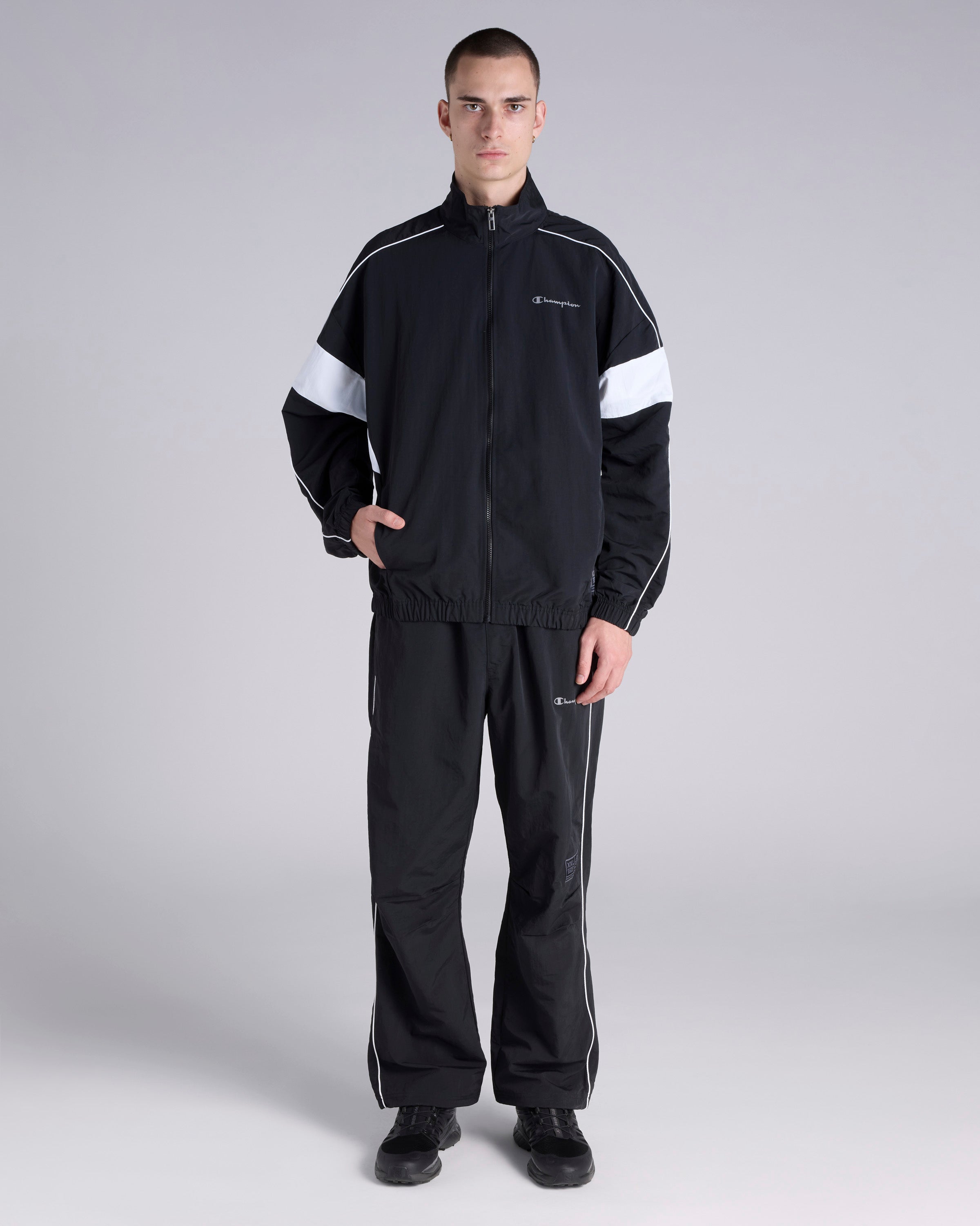 CH221312A1_CHBLK_4_1757298977000