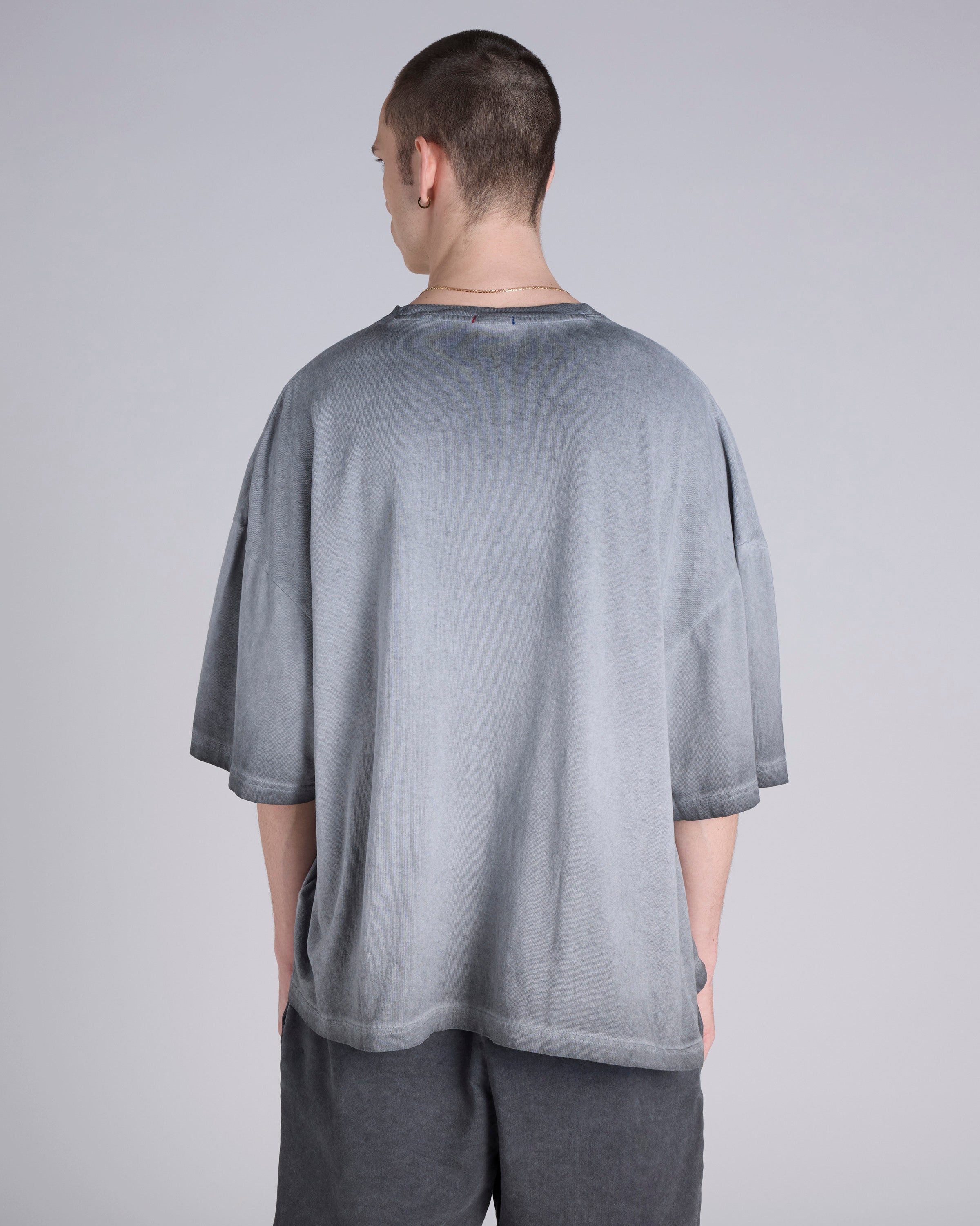 CH221595A1_CHGRY_3_1757299275000