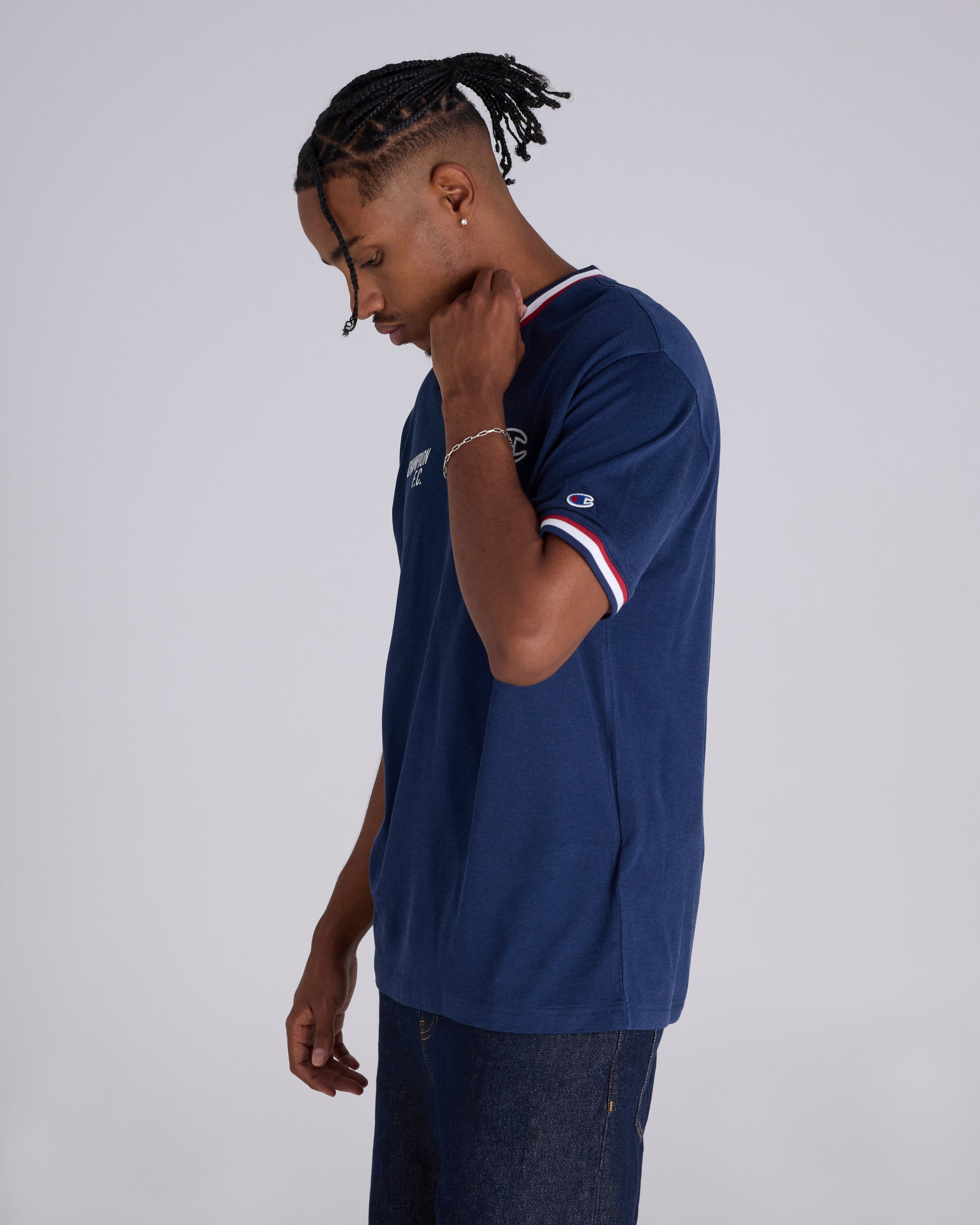 CH222019A1_CHBLU_2_1771976866000
