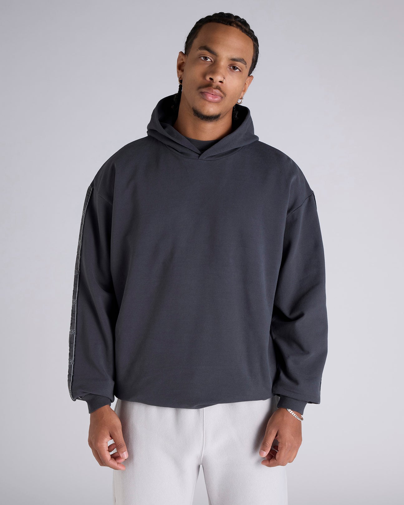 CHATY9N_CHBLKFWB_1_1760494056000