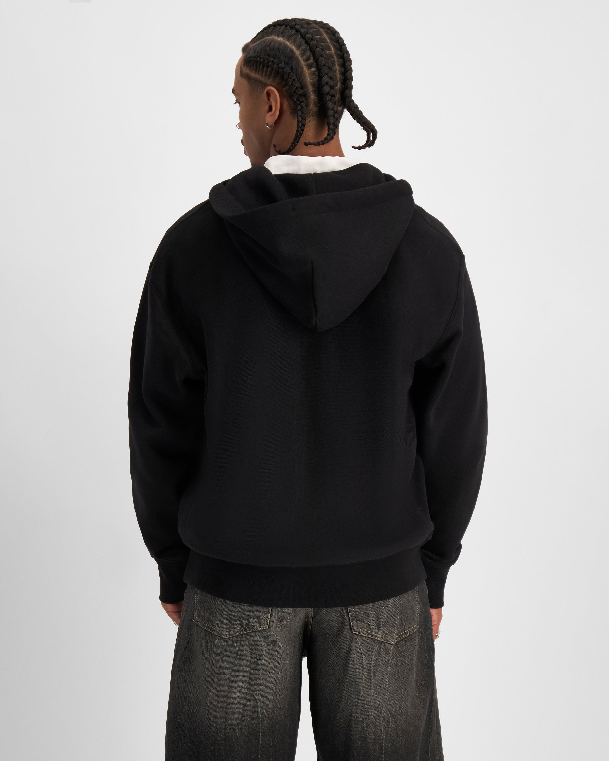 CHAU3UA1_CHBLKBLK_3_1747872898000