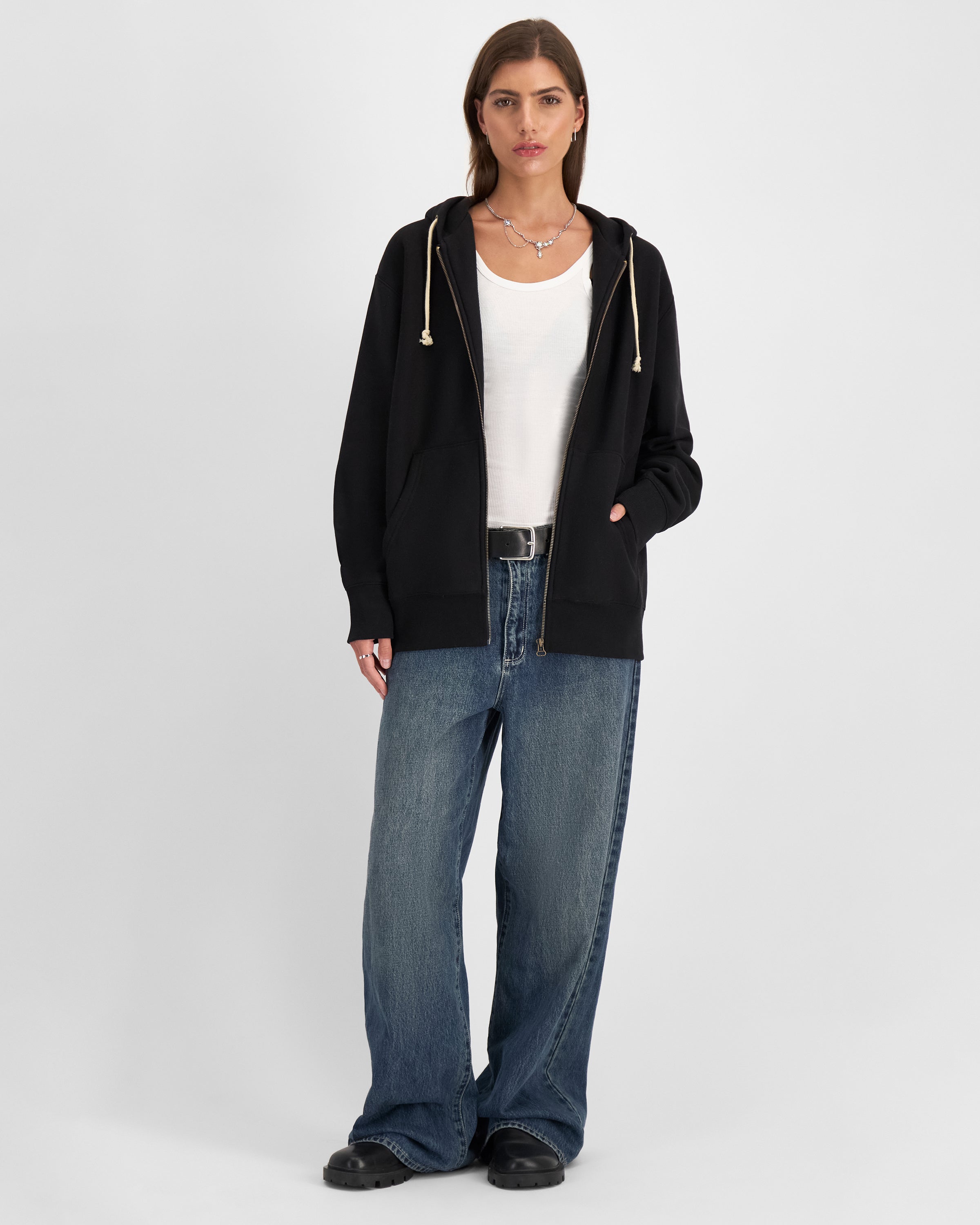 CHAU3UA1_CHBLKBLK_9_1747872928000