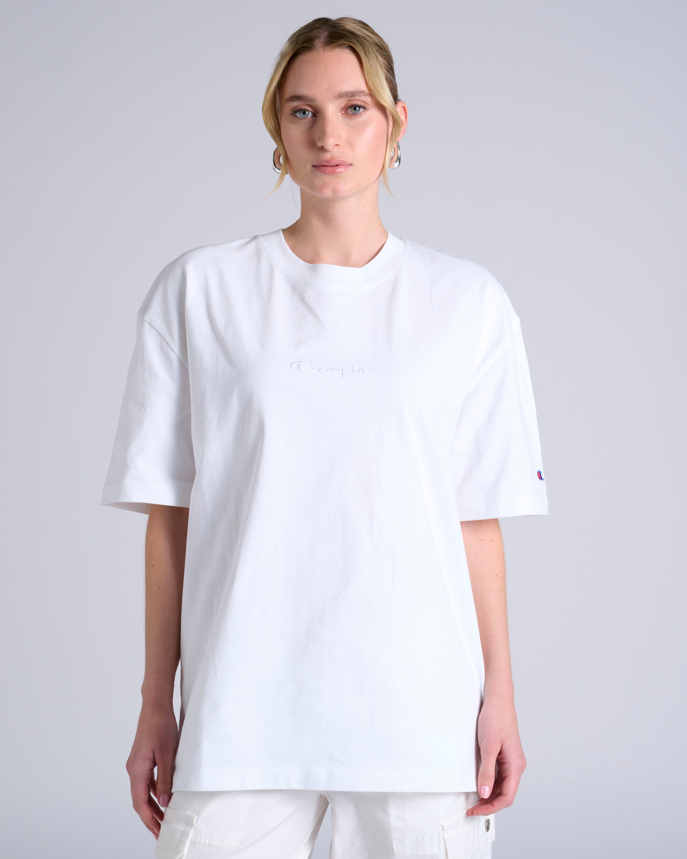 CHAV9QN_CHWHTWIT_5_1754289381000