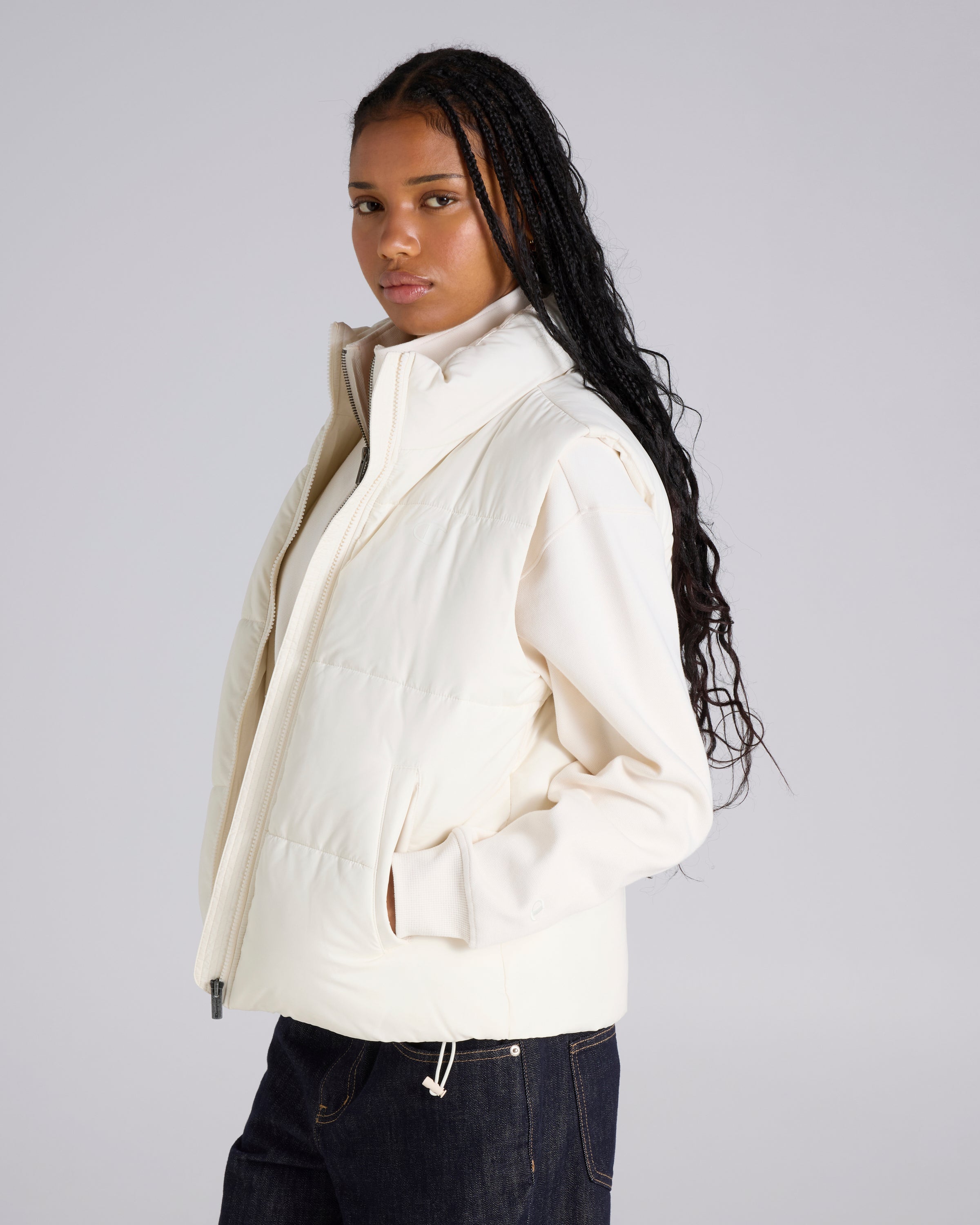 CHCQ8BN_CHWHT_2_1783321054000
