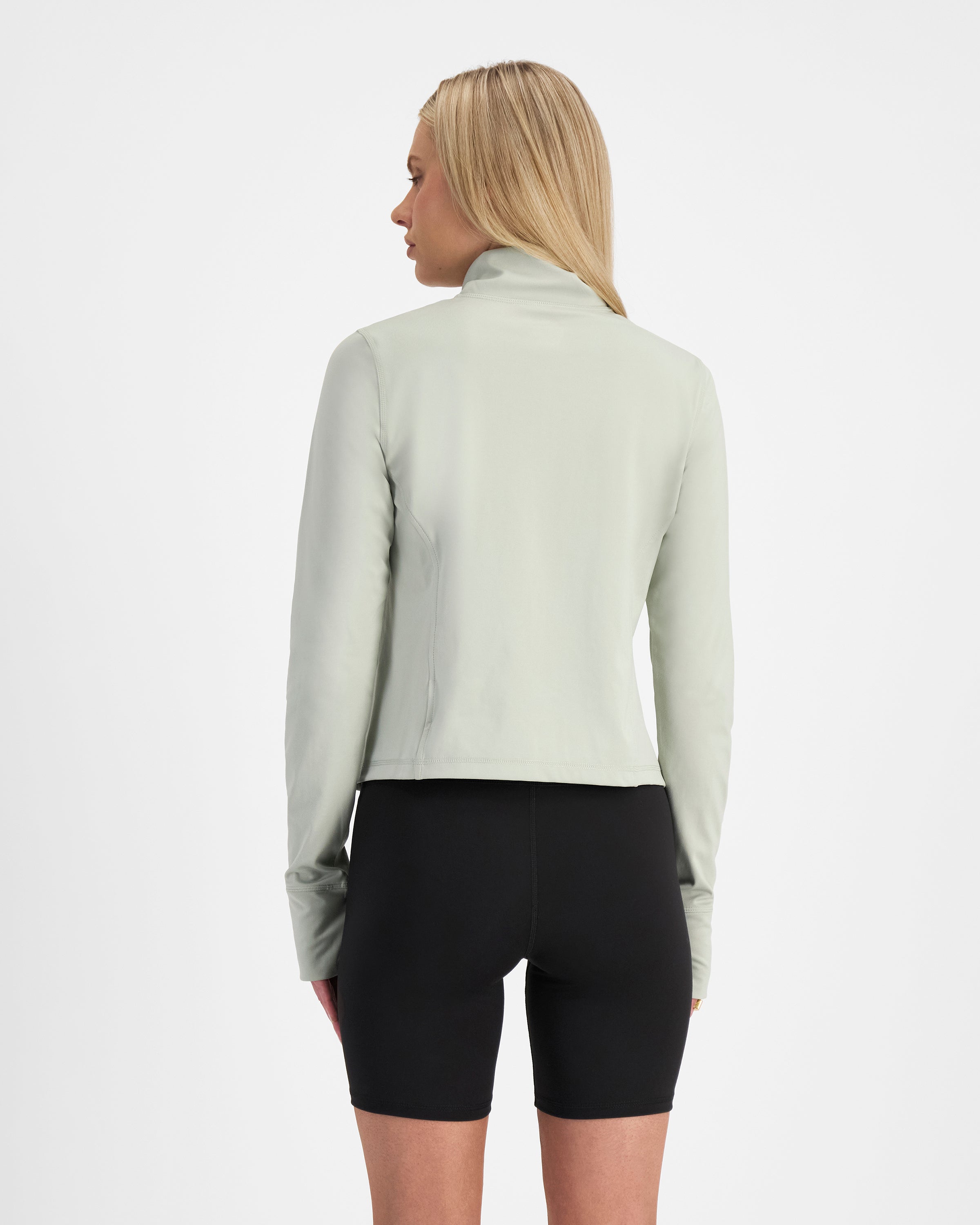 CHCQG9A1_CHGRNVKB_3_1747717341000