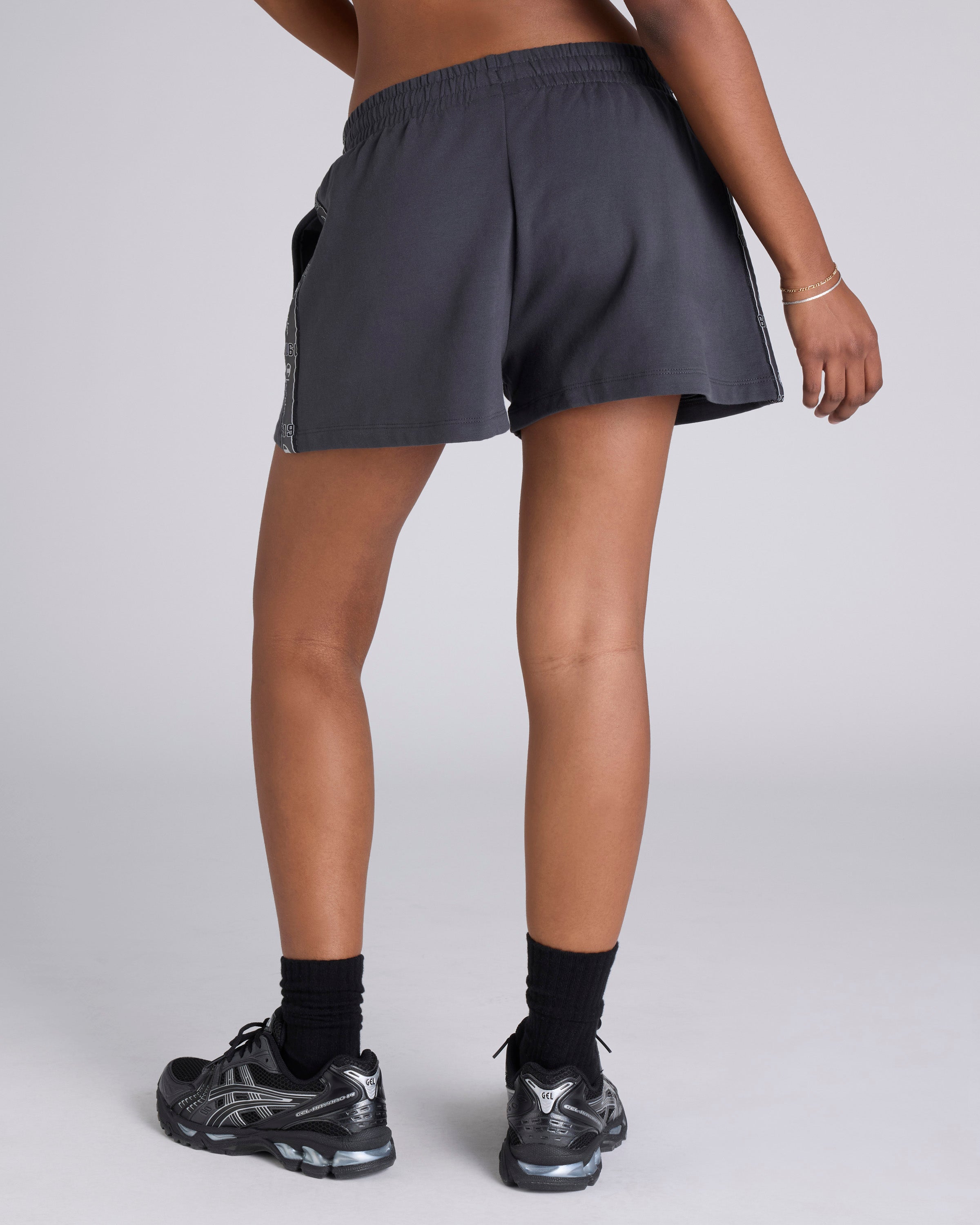 CHCQH6N_CHBLKFWB_3_1753333687000