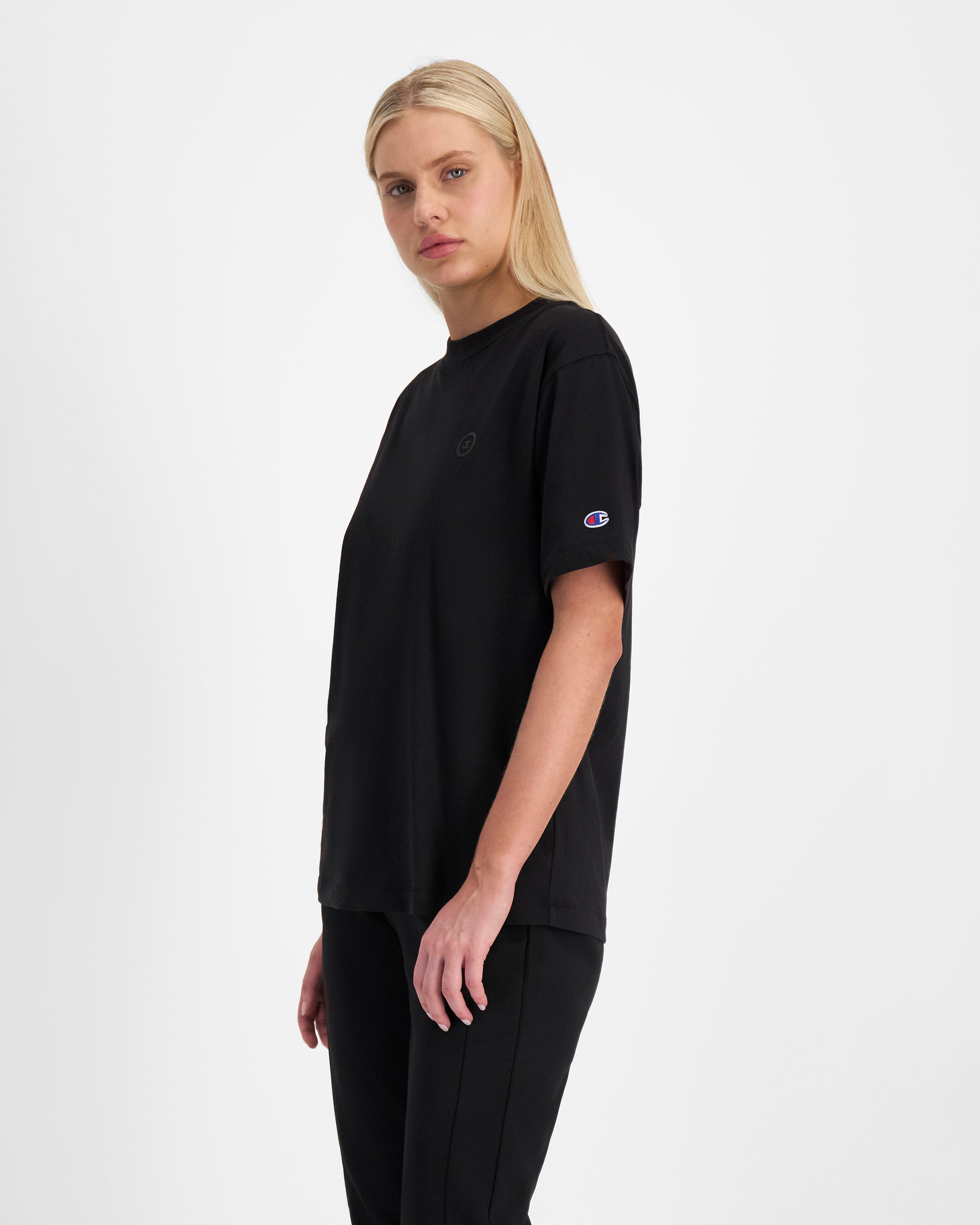 CHCQHGN_CHBLKBLK_2_1764023587000