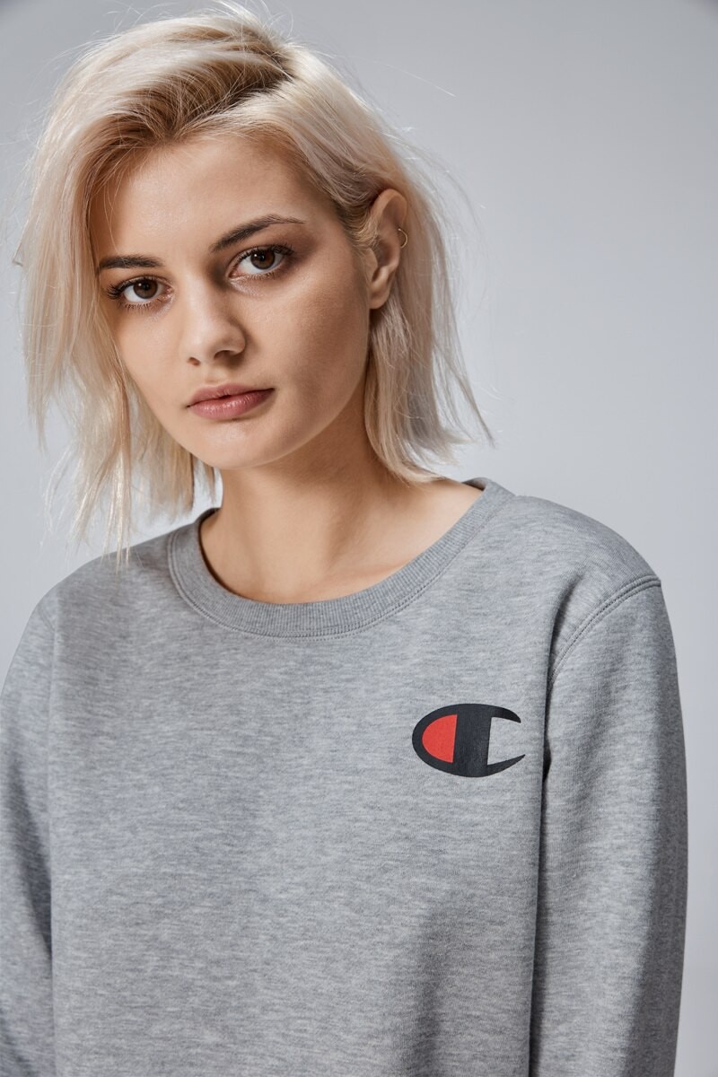 Champion american classics c logo crewneck on sale