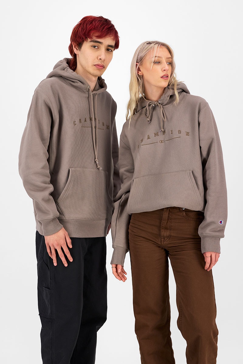 Champion hoodie with logo hot sale