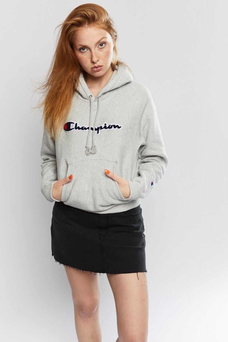 CHAMPION Reverse Weave Chenille Script Hoodie CW4AN