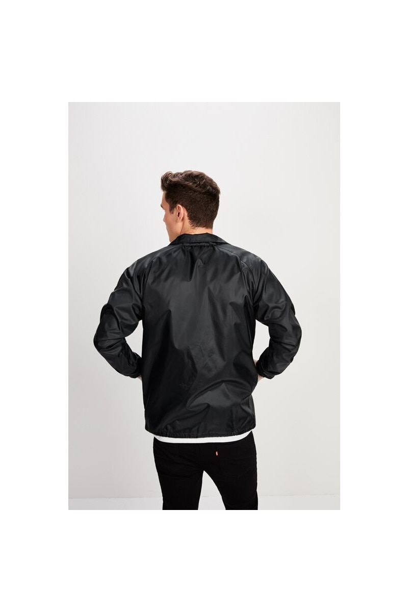Champion coach jacket deals