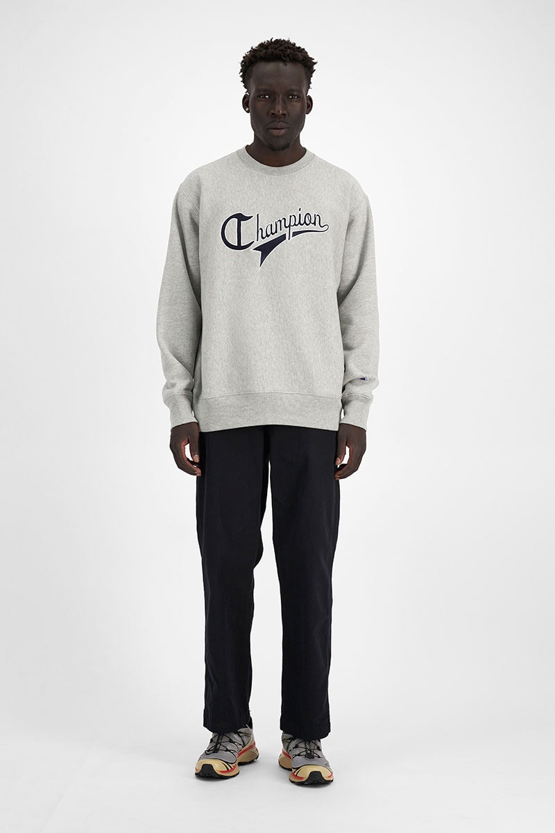 Champion side script crewneck discount