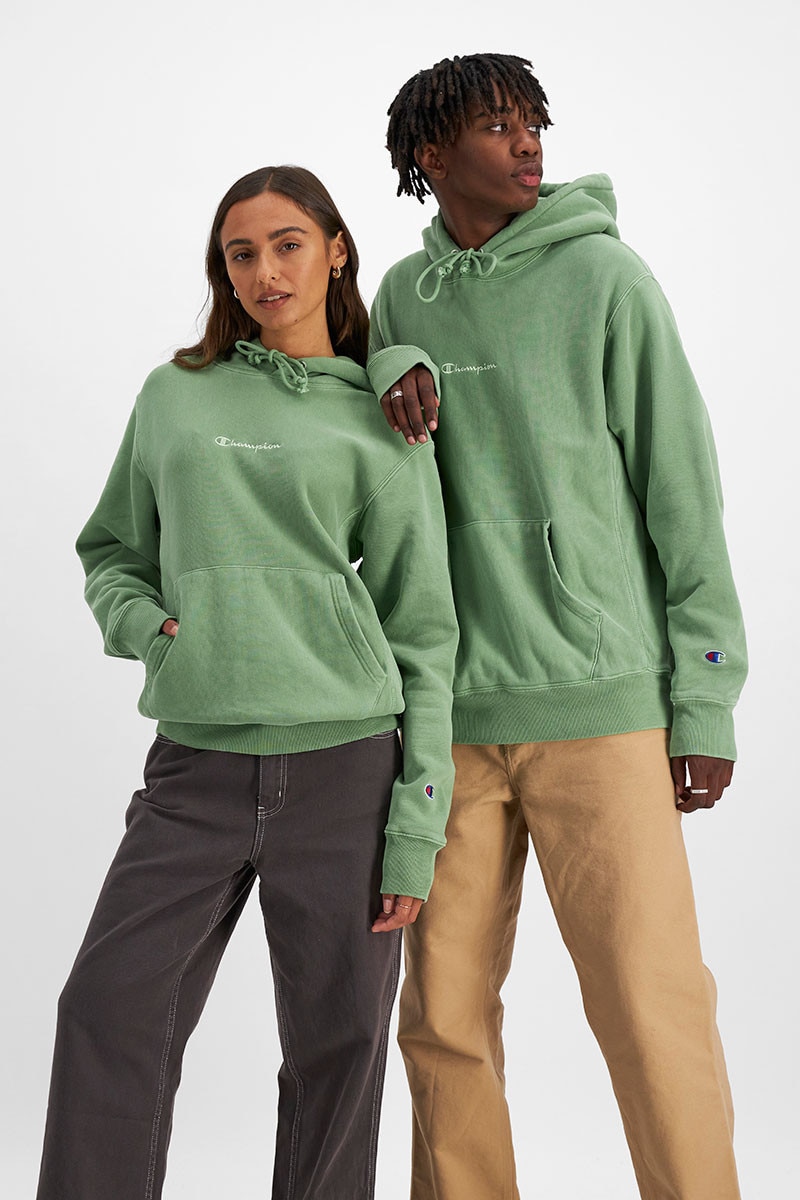 Champion reverse weave garment dye hoodie discount
