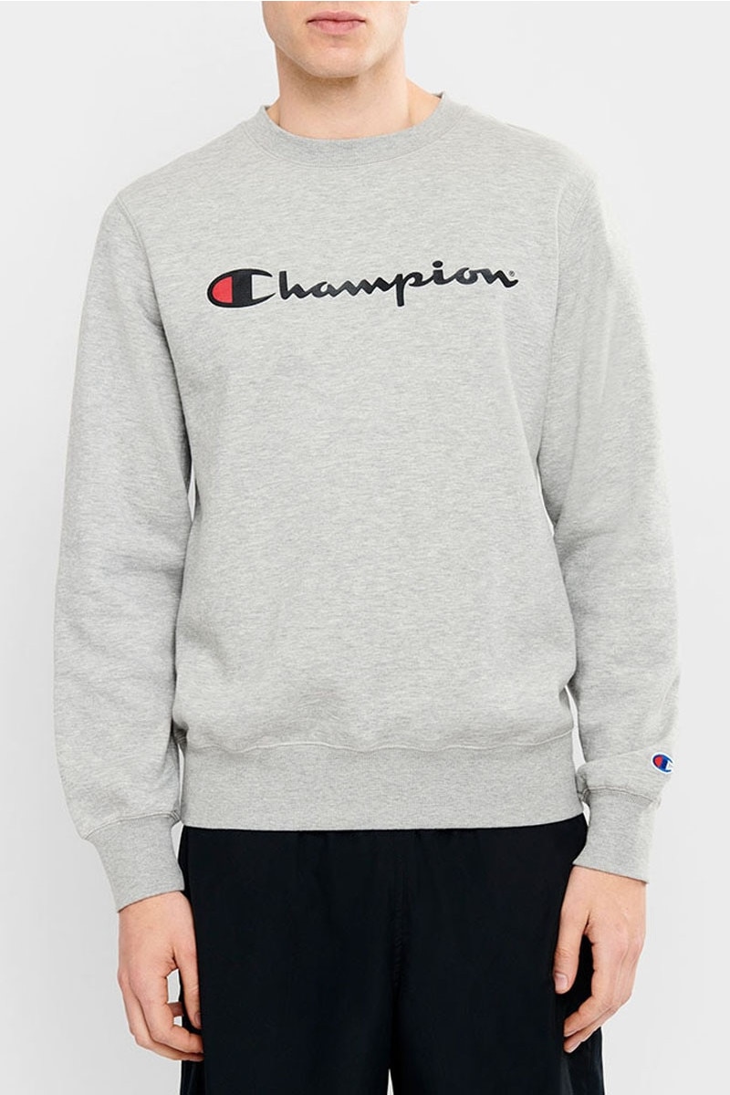 Champion script sweater 2025